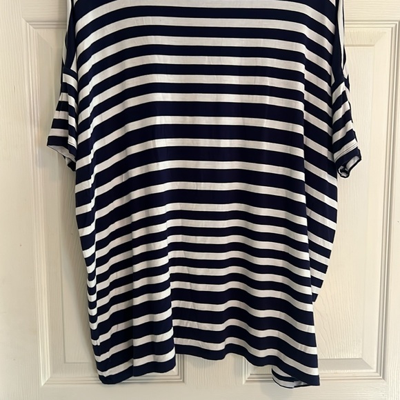 CAbi Sailings Tee - Picture 8 of 10